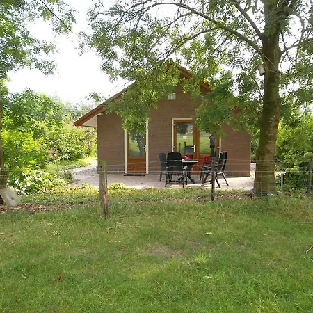 Holiday Vakantiehuisjes De Betuwe 2 * Kesteren
