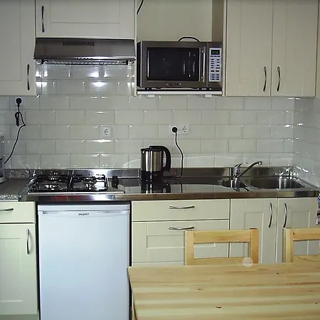 Holiday home Holiday Vakantiehuisjes De Betuwe 2 Kesteren